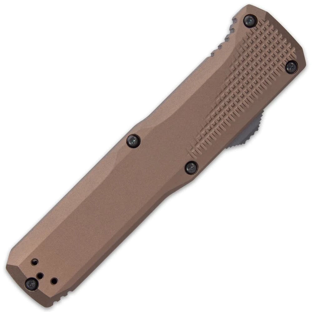 Benchmade Phaeton OTF knife deployed view