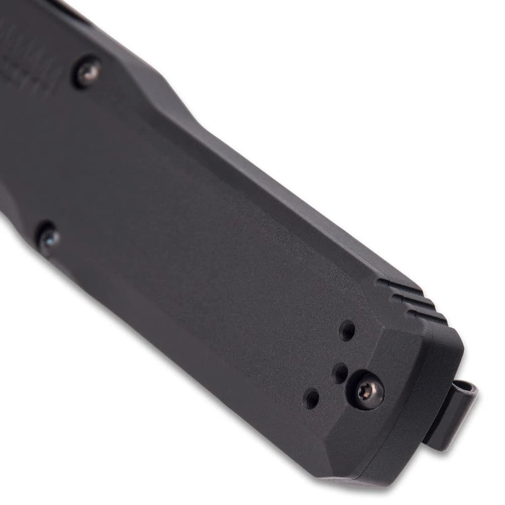 Benchmade Phaeton OTF knife deployed view