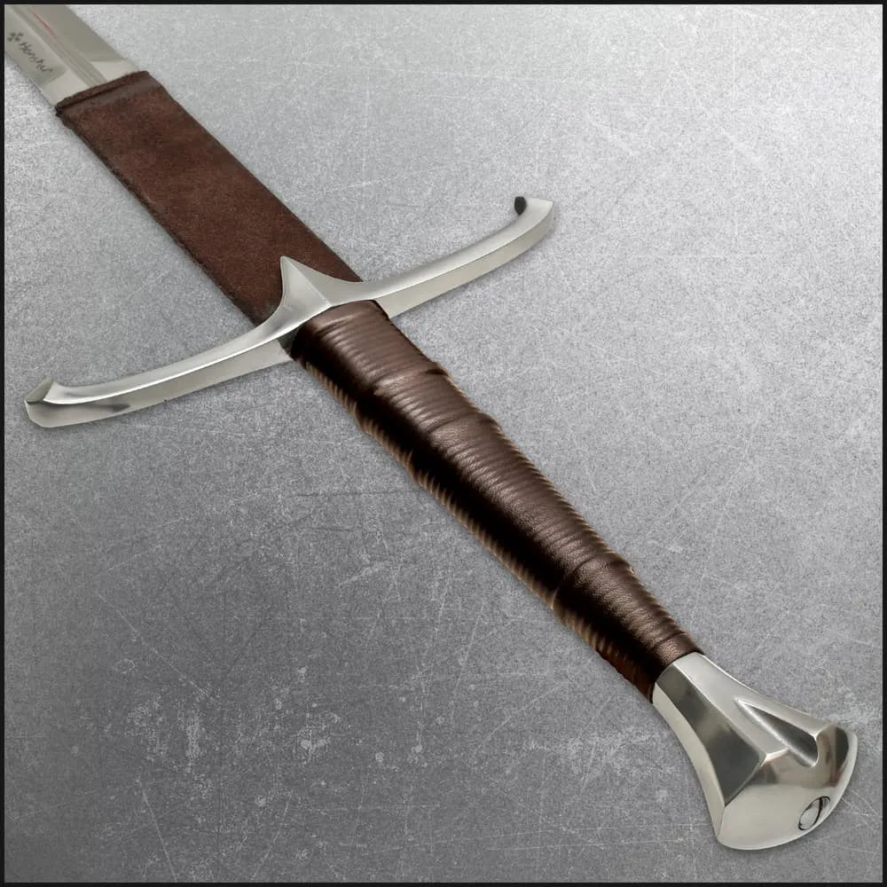 Honshu Claymore Sword Historic Forge Edition with classic medieval design