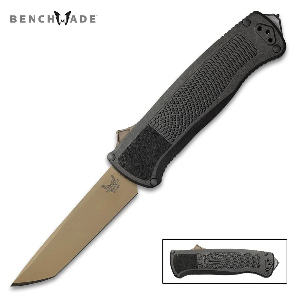 Closed 5 inch profile pocket carry Benchmade Shootout