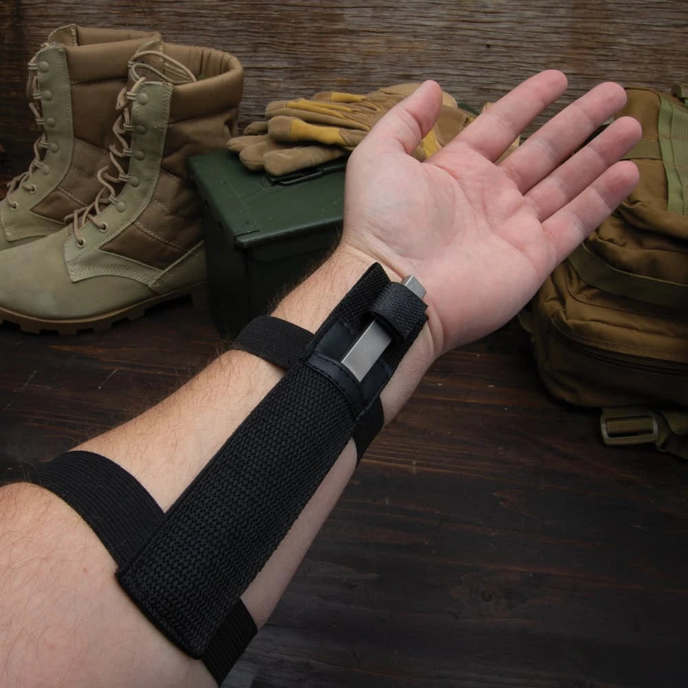 Tri-Blade throwing spike with wrist strap sheath for outdoor target practive